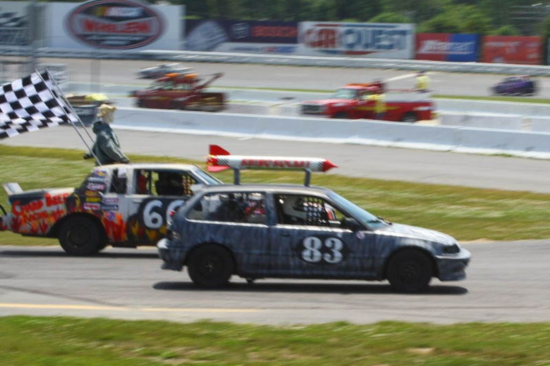 Illustration for article titled The 24 Hours Of LeMons New England 2009 Über Gallery, Part 5